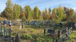 В городе прошли субботники на православных и мусульманском кладбищах